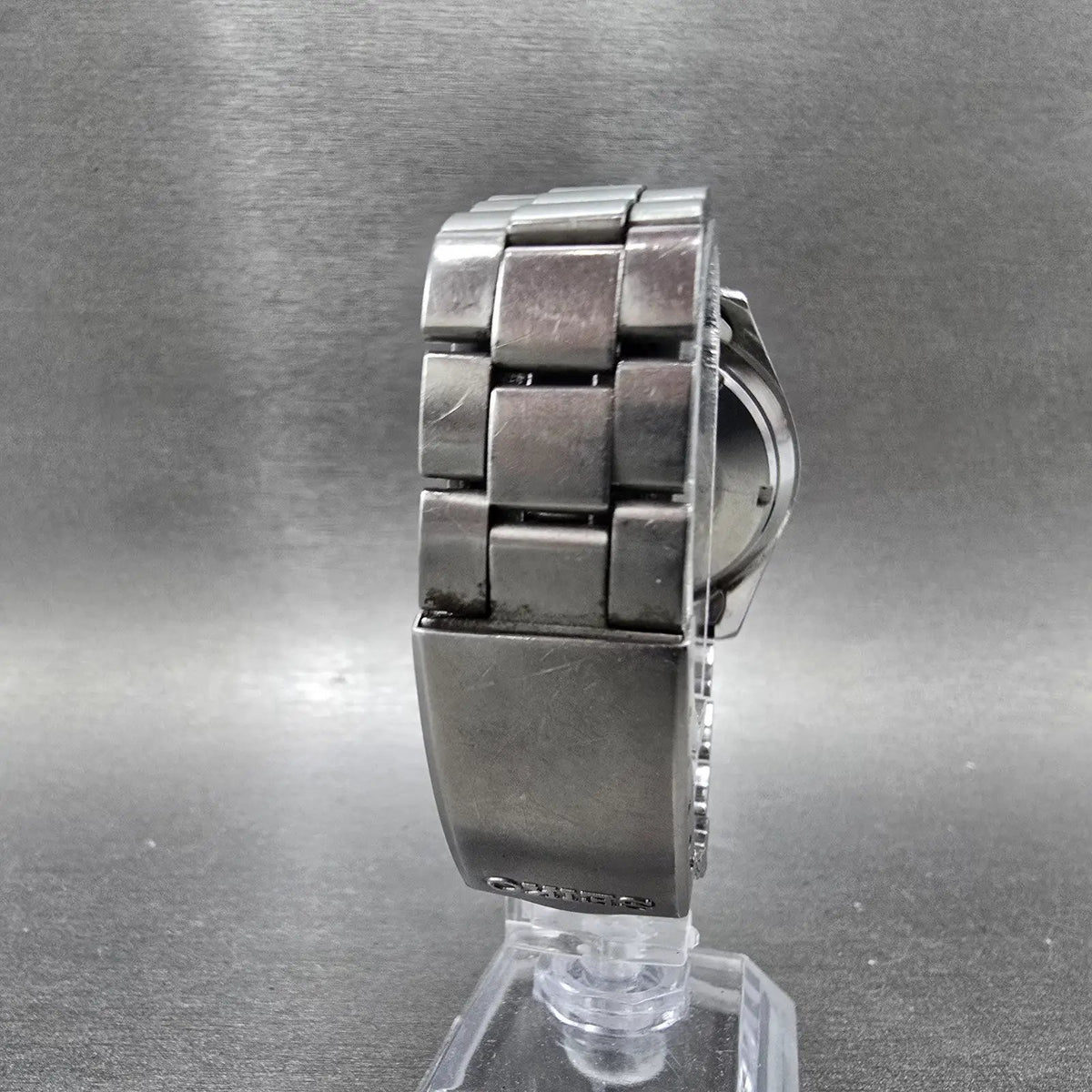 Seiko 5 Automatic Watch Men 37mm Silver Dial Silver Tone 6119-8083 Round Runs7