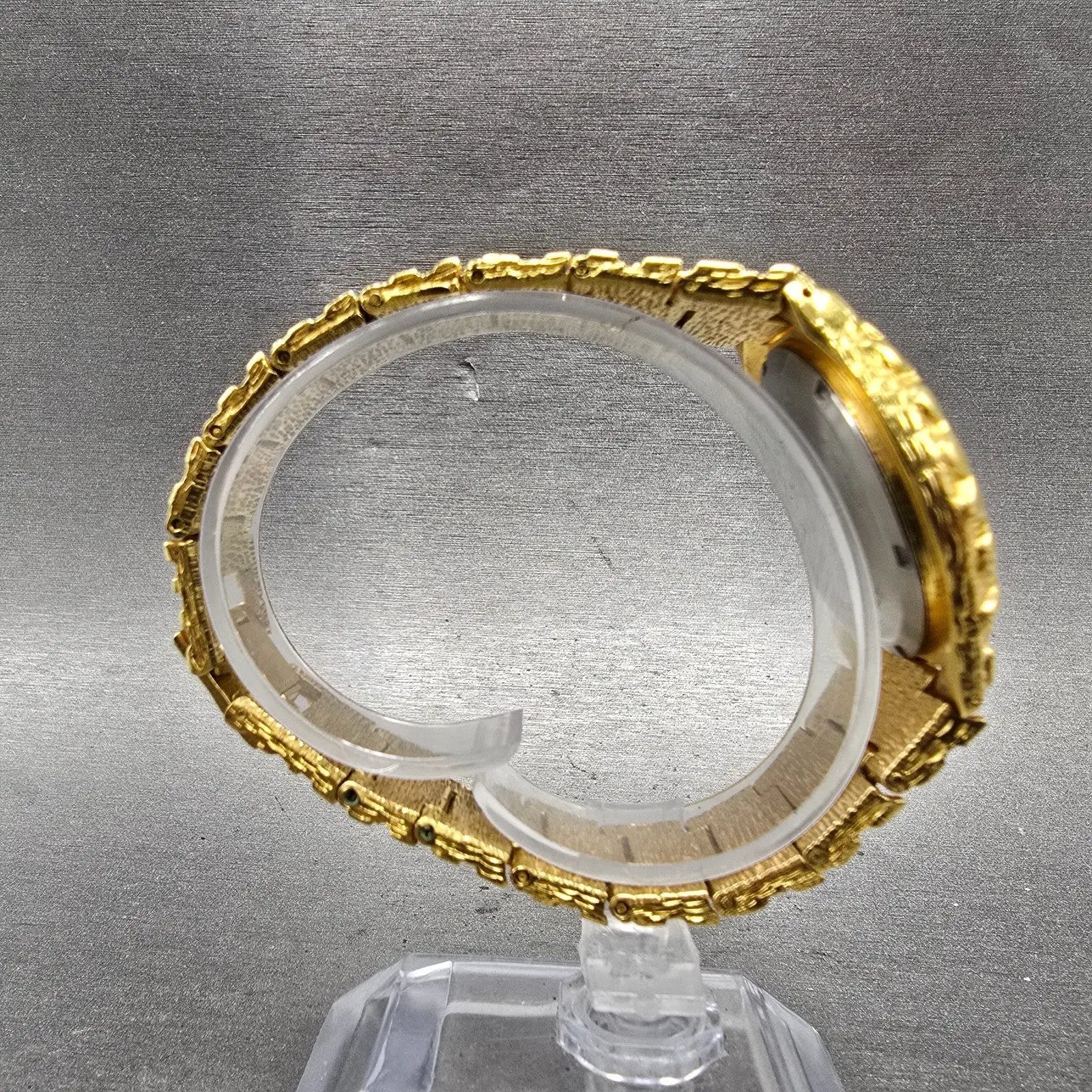 Gruen Watch Men 33mm Gold Dial Gold Nugget Case Tone New Battery Vintage8