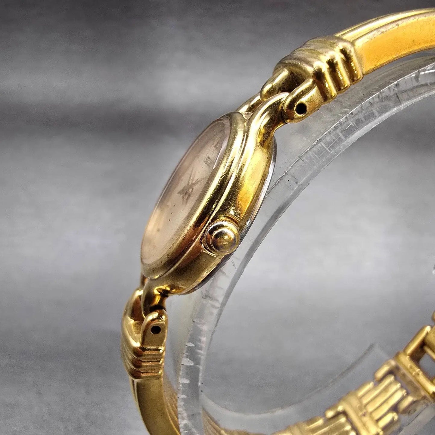 Seiko Watch Women 21mm Champagne Dial Gold Tone Round V400-1229 New Battery VTG2