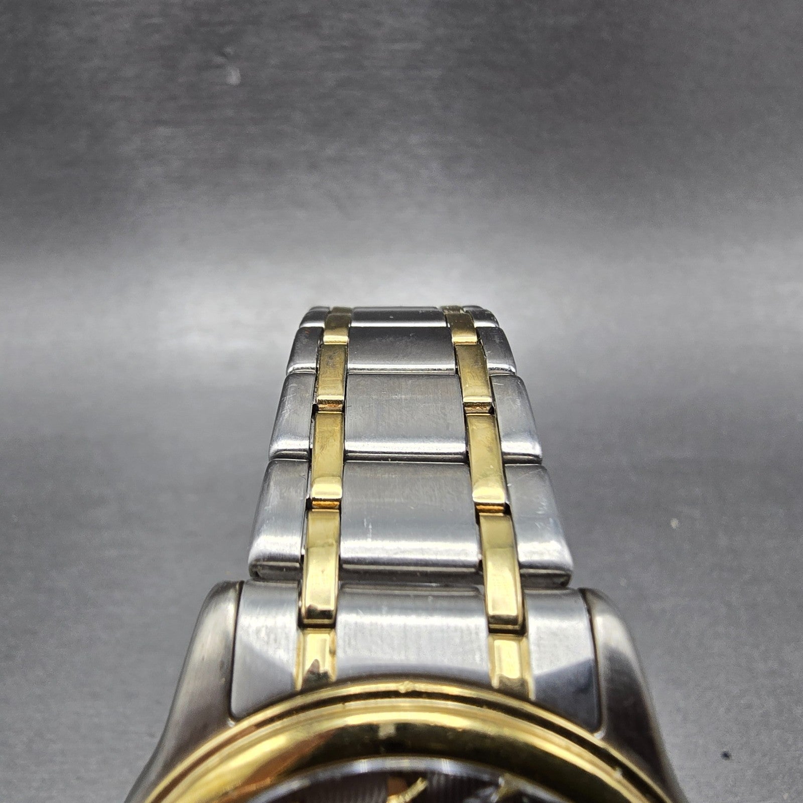 Citizen Watch Men 36mm Gray Dial Two Tone Daydate Round 2500-K13998 PARTS VTG5