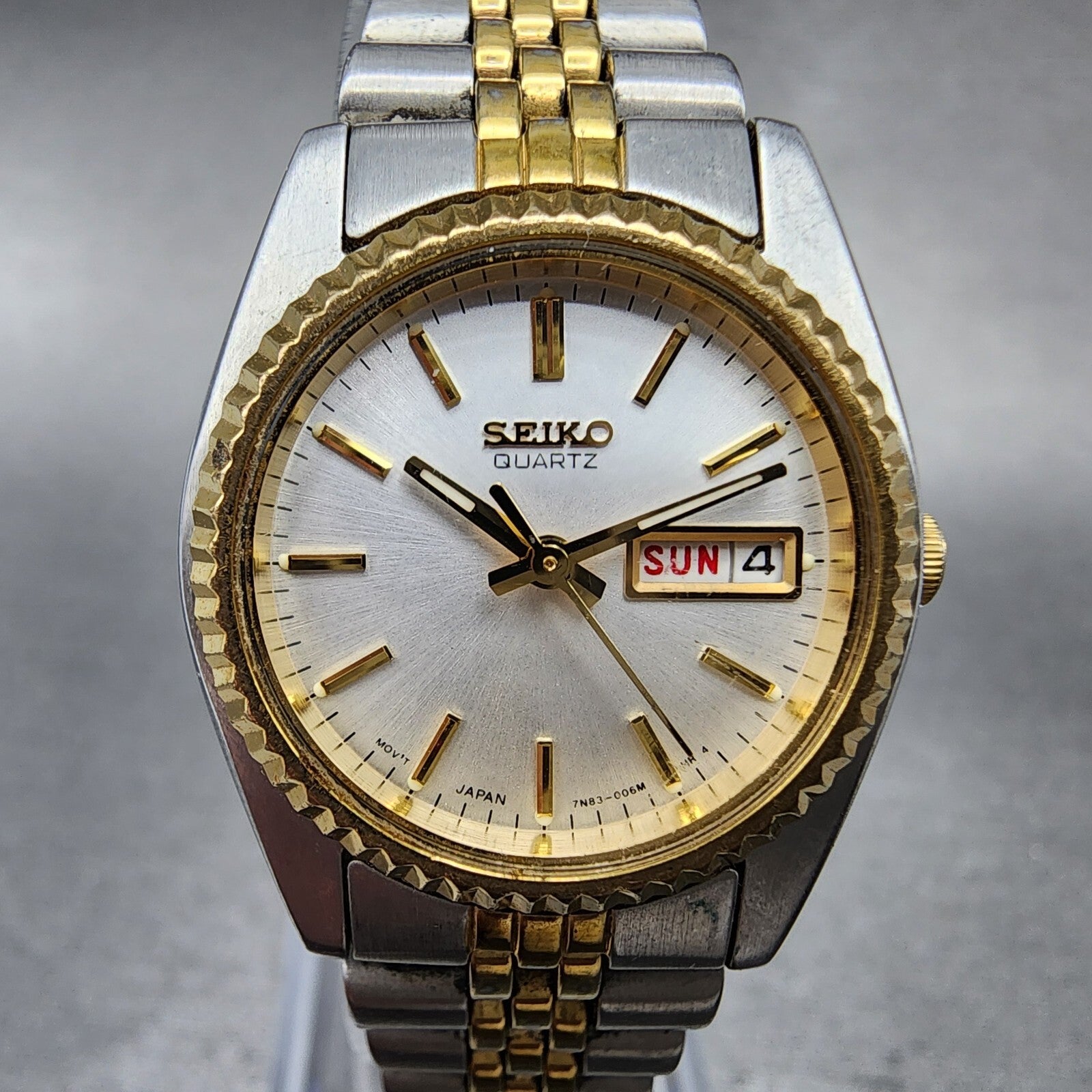 VTG Seiko Watch Women 24mm White Dial Two Tone Daydate Round 7N830041 New Batt1