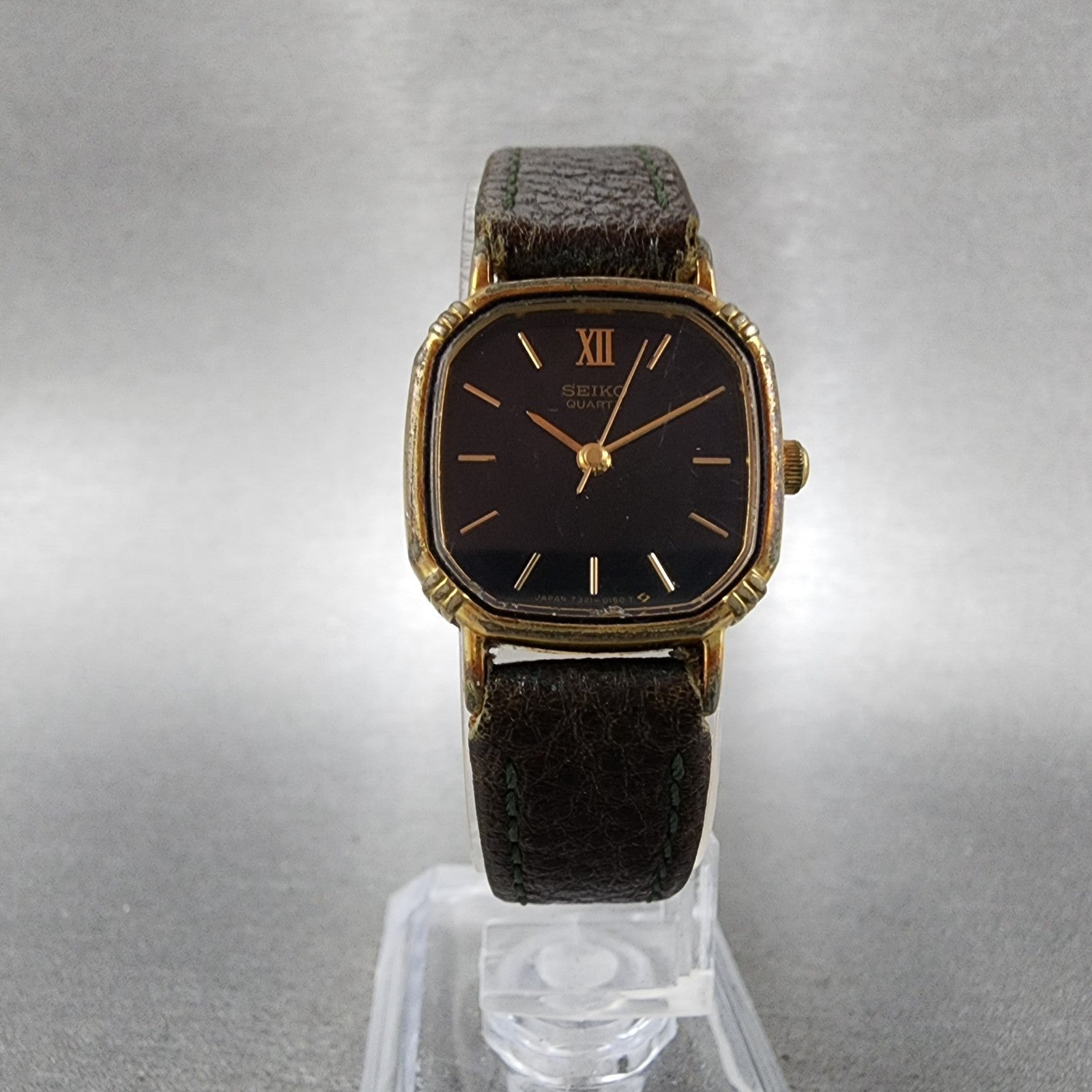 Seiko Watch Women 20mm Black Dial Gold Tone Square 7321507a New Battery5