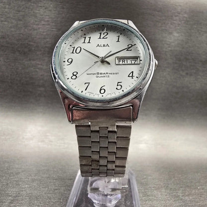 Seiko Alba Watch Men 34mm Silver Dial Silver Tone Daydate Round V743-7A00 NewBat5
