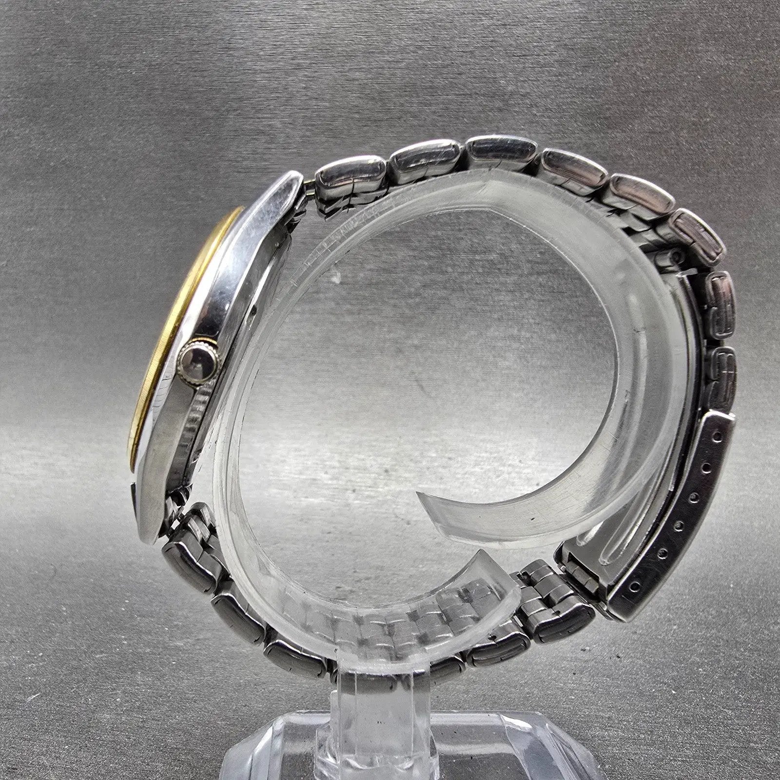 Seiko Watch Men 37mm Silver Dial Two Tone Daydate Round 7N43-9048 PARTS Vintage7