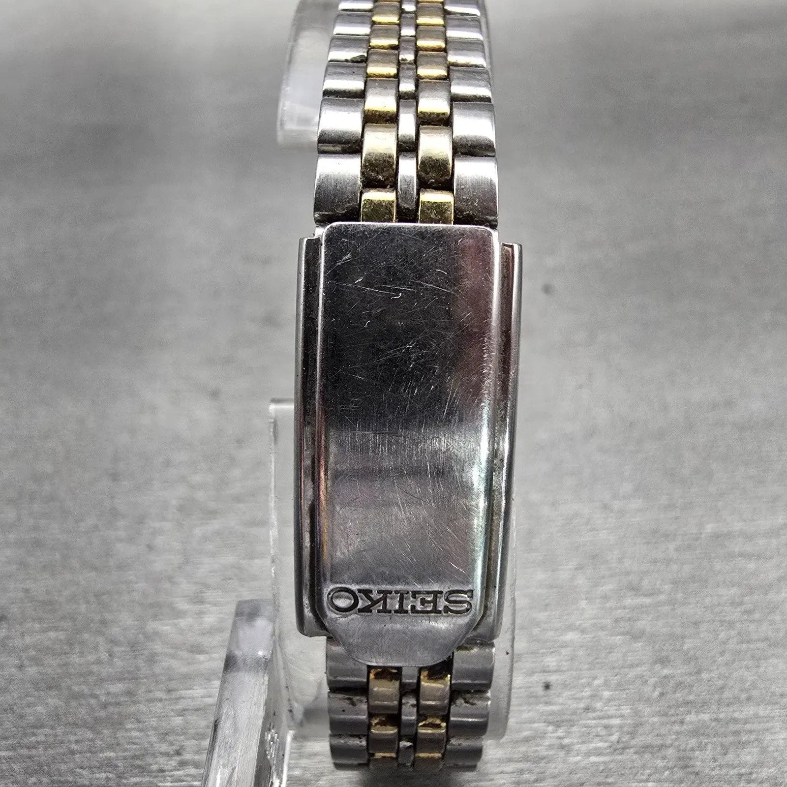 Seiko Watch Women 24mm White Dial Two Tone Daydate Round 7N83-0011 New Battery7