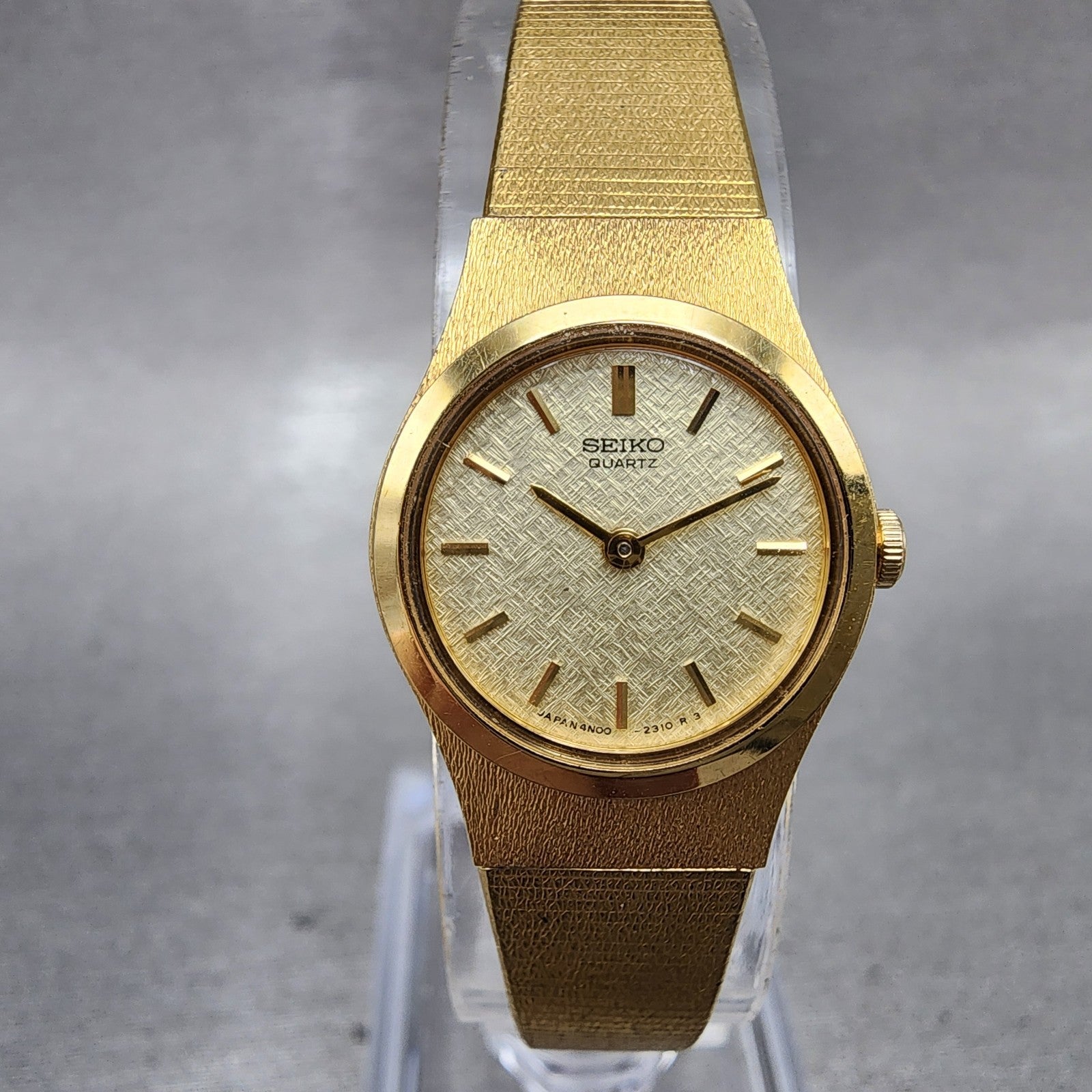 Seiko Watch Women 18mm Champagne Dial Gold Tone Round 4n000669 New Battery0