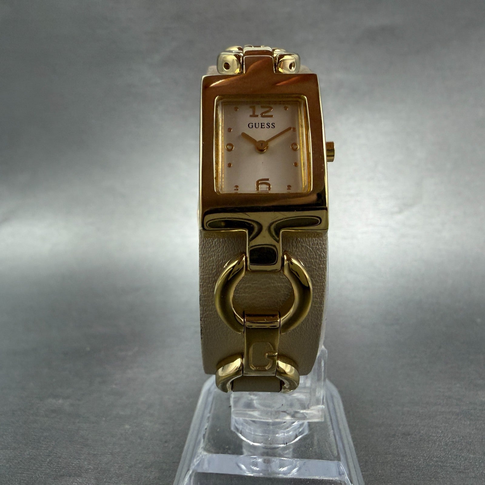Guess Watch Women 18mm Champagne Dial Gold Tone Rectangle New battery5