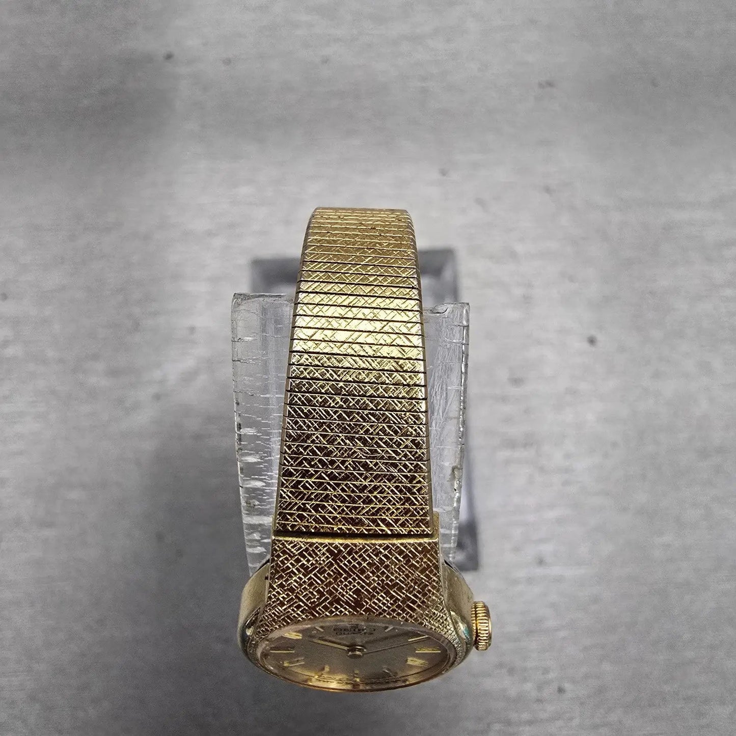 Seiko Watch Women 17mm Gold Dial Gold Tone Round 2C20-0149 VTG New Battery4
