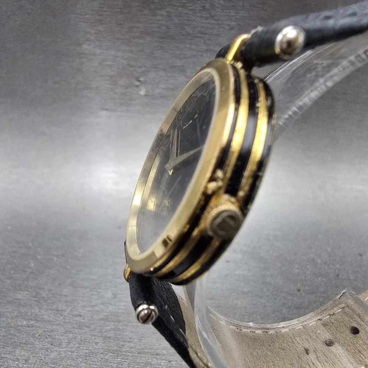 Gucci 2000M Watch Men 30mm Black Dial Gold Plated Leather Round New Battery VTGp2