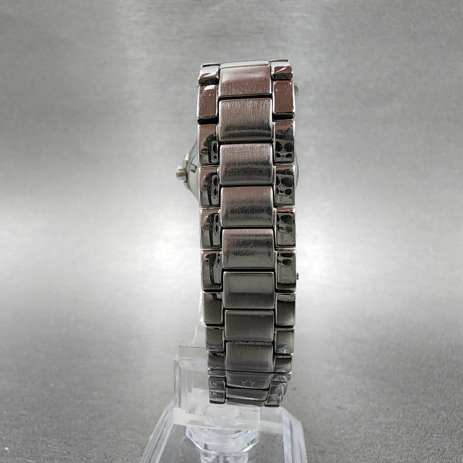 Bulova Marine Star Watch Women 25mm MOP Dial Silver Tone Date 96r24 New Battery7