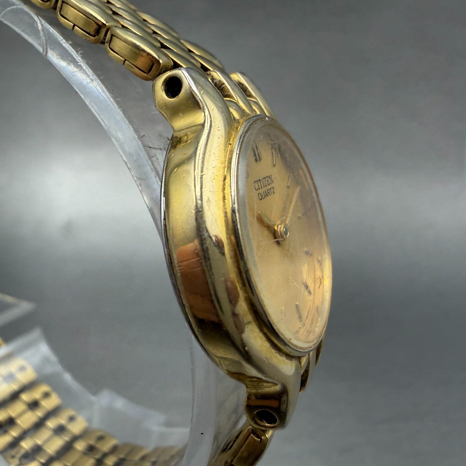 Citizen Watch Women 22mm Gold Dial Gold Tone Round 1020-S54554 New Battery VTG3