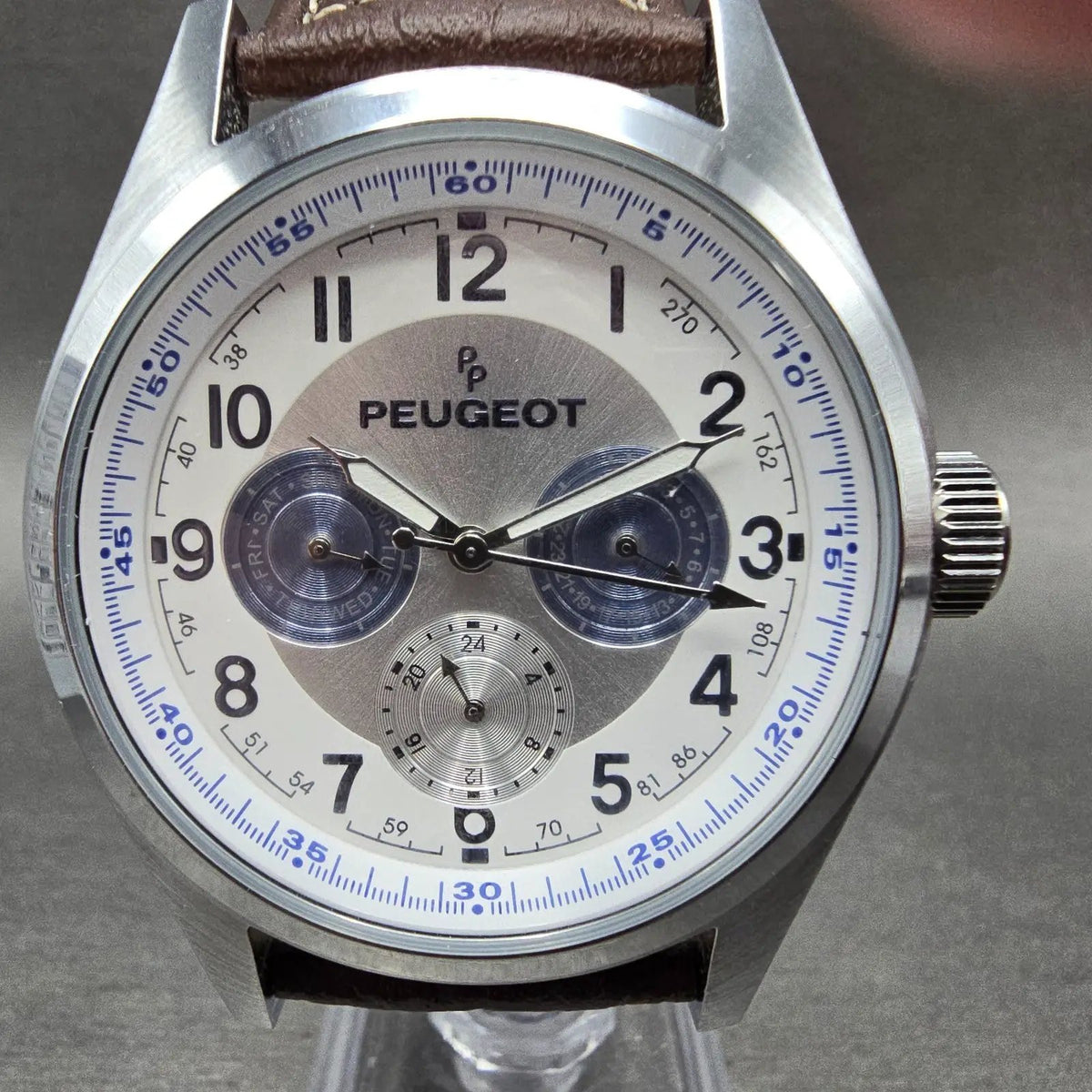 Peugeot Watch Men 42mm White Dial Silver Round Daydate 2028 New Battery1