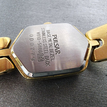 Pulsar Watch Women 17mm MOP Dial Gold Tone Hexagon V8105880 New Battery8