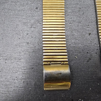 Seiko Bracelet 18mm Stainless Steel Gold Tone Tri Folding Clasp VTG Japan G101610