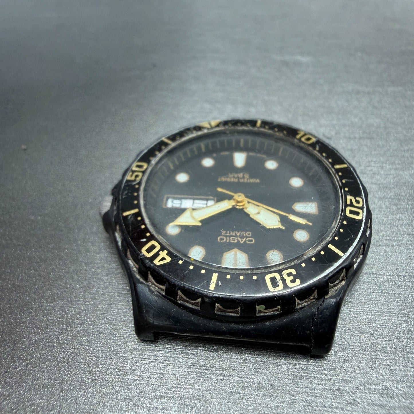 Casio Dive Watch Men 36mm Black Dial Black Tone Daydate Round MRW-81 PARTS5