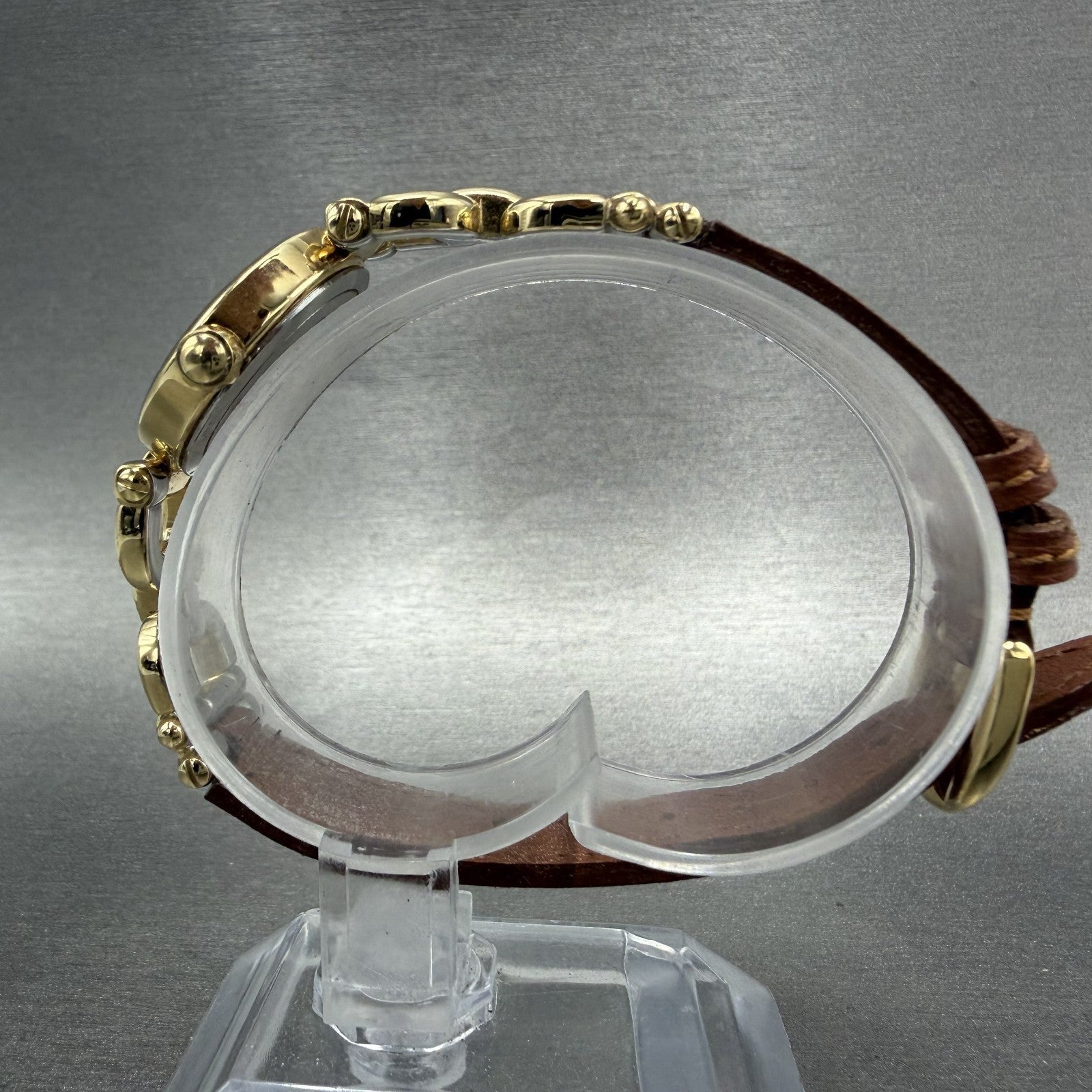 Coach Watch Women 22mm White Dial Gold Tone Round Leather W006 New Battery6