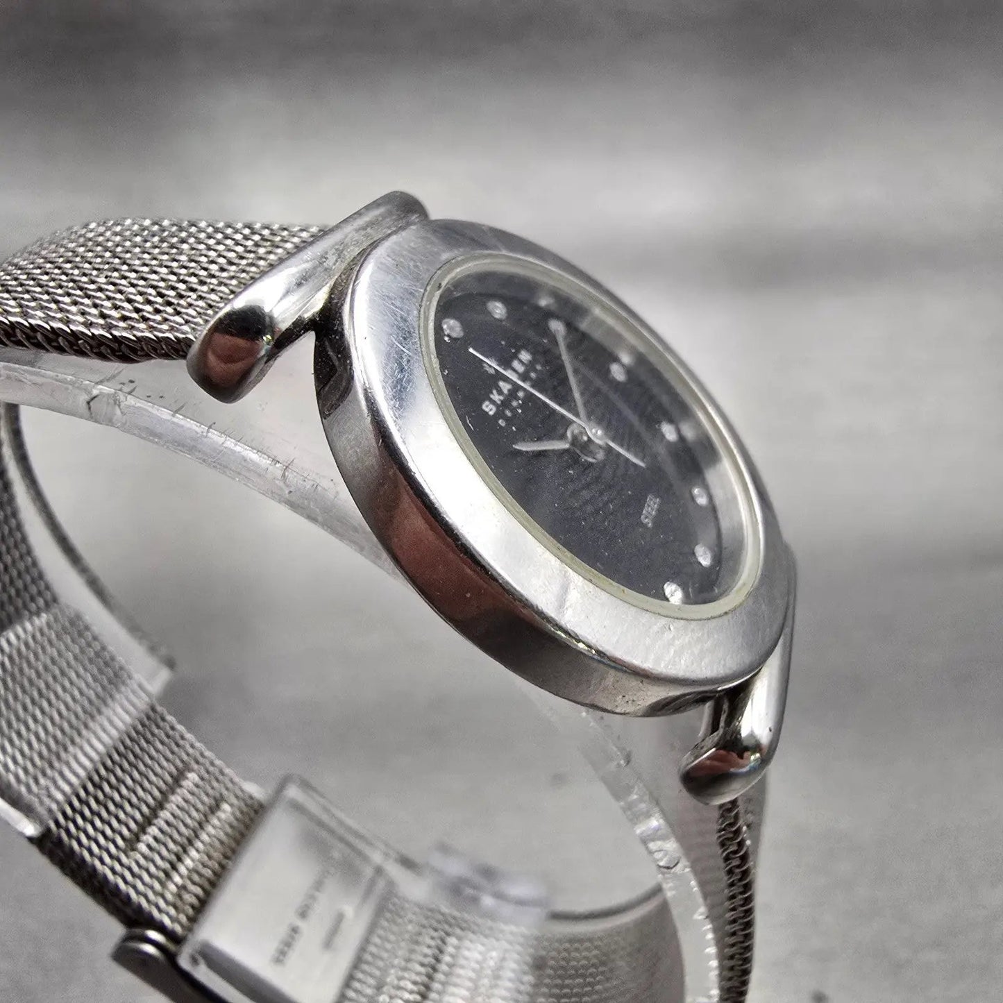 Skagen Denmark Steel Watch Women 25mm Black Dial Silver Tone 107SSSBD New Batt3