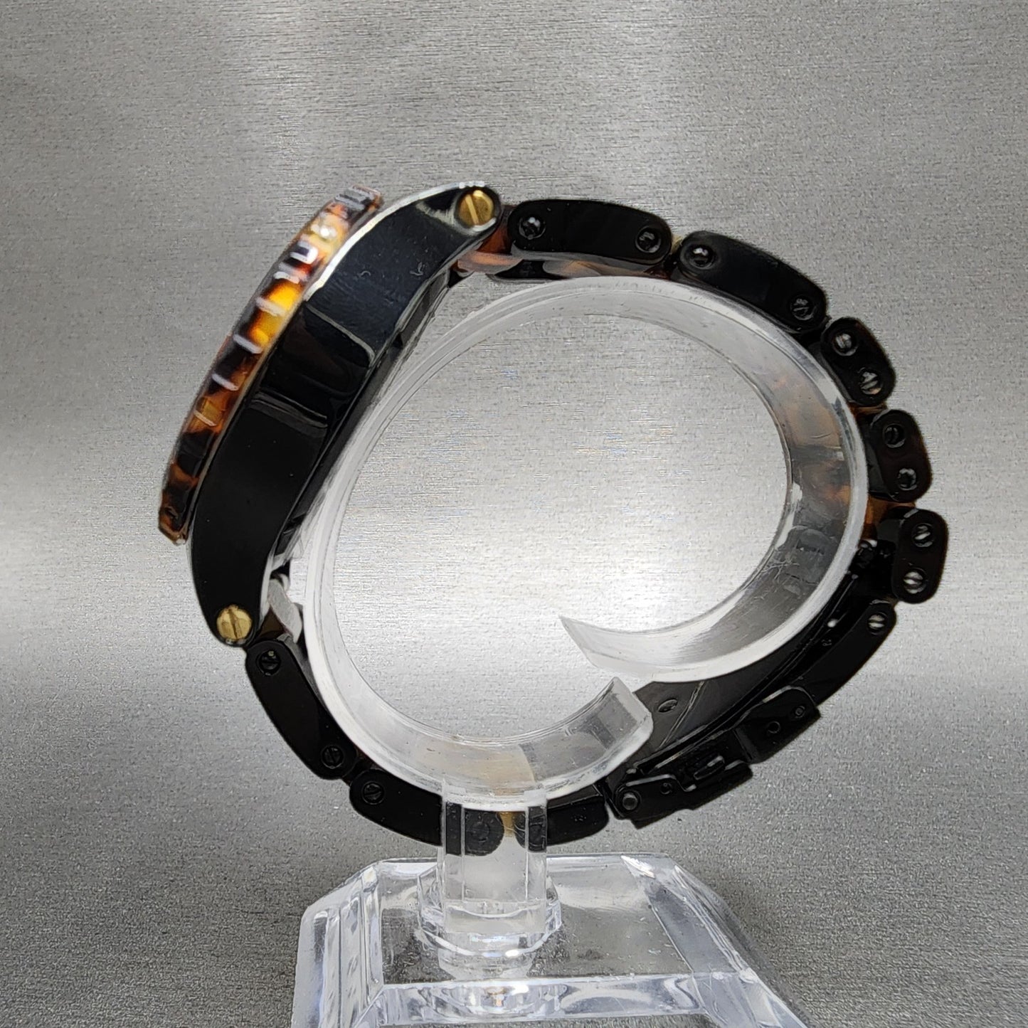 Nixon 4220 Chrono Watch Women 42mm Black Dial Black Tortoise Date New Battery8