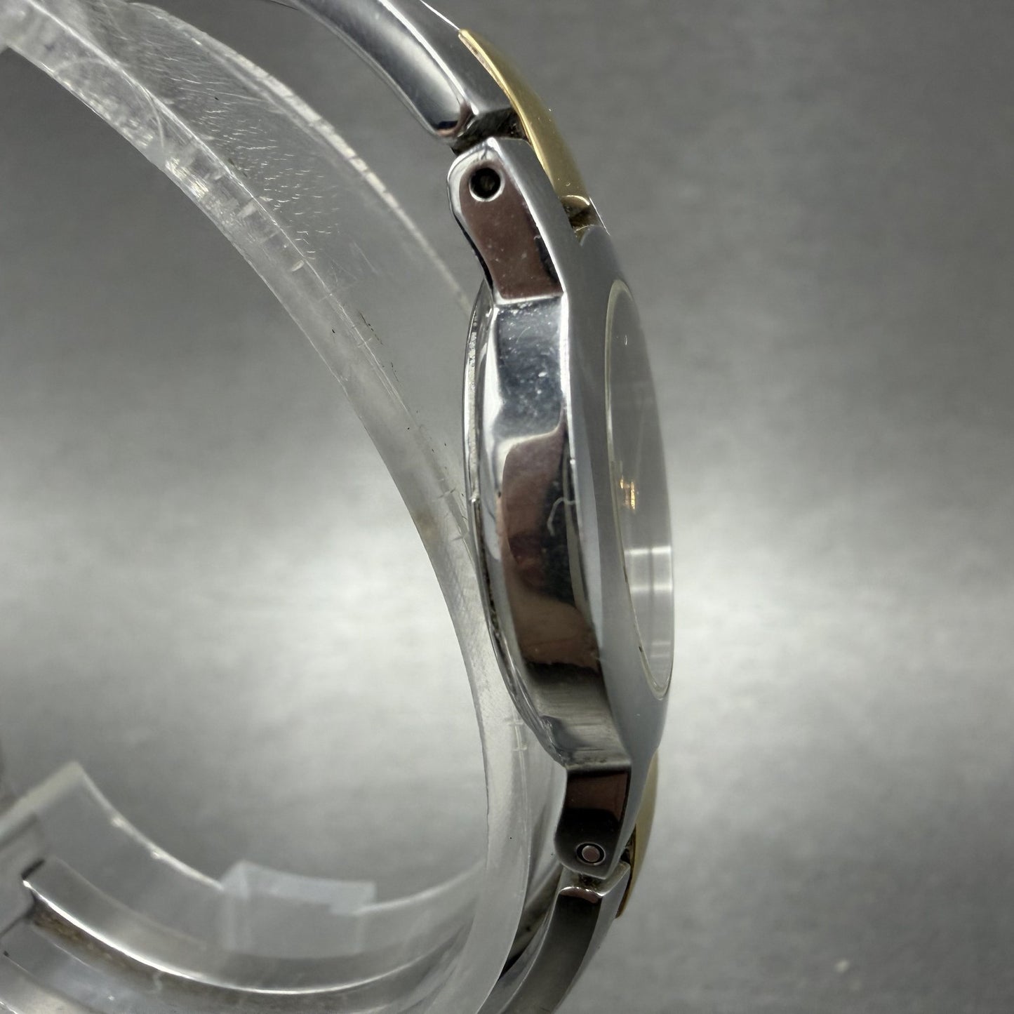 Movado Amorosa Watch Women 24mm Black Dial Two Tone Round 81 E4 1842 New Battery3