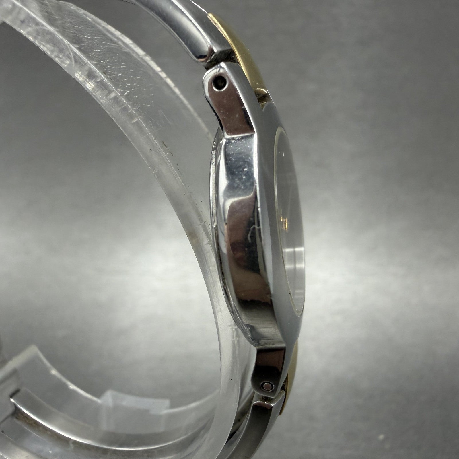 Movado Amorosa Watch Women 24mm Black Dial Two Tone Round 81 E4 1842 New Battery3