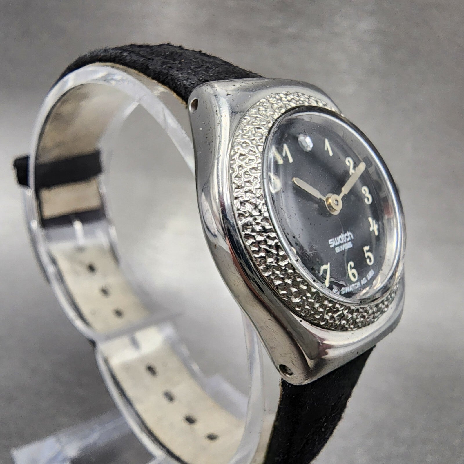 Swatch Irony Uccello Watch Women 25mm Black Dial Steel Round YSS152 New Battery3