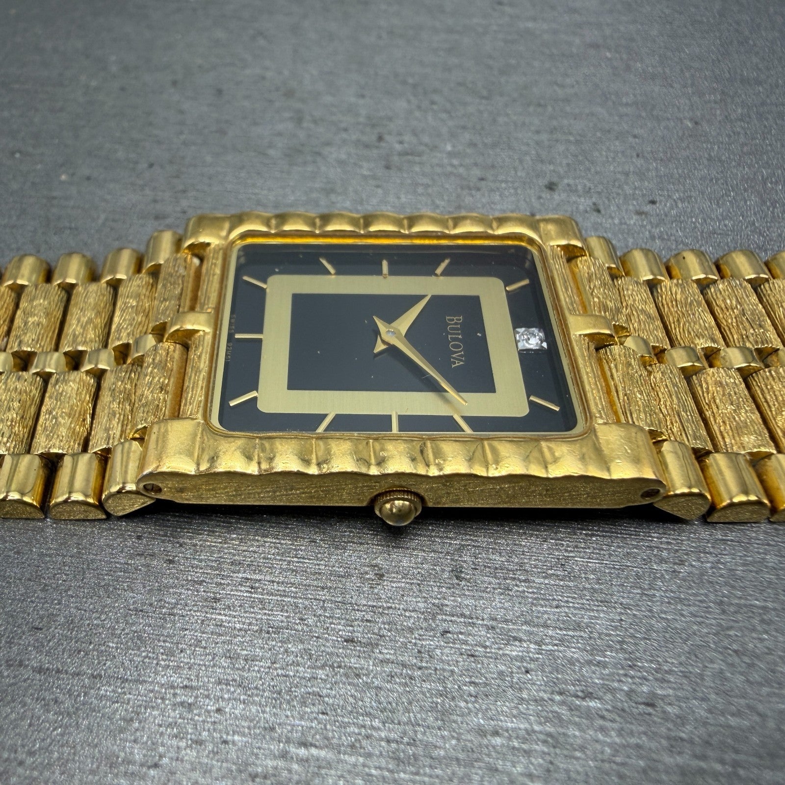 Bulova Tank Watch Men 25mm Black Dial Gold Tone READ!!!! Rectangle 92M51 New Bat3