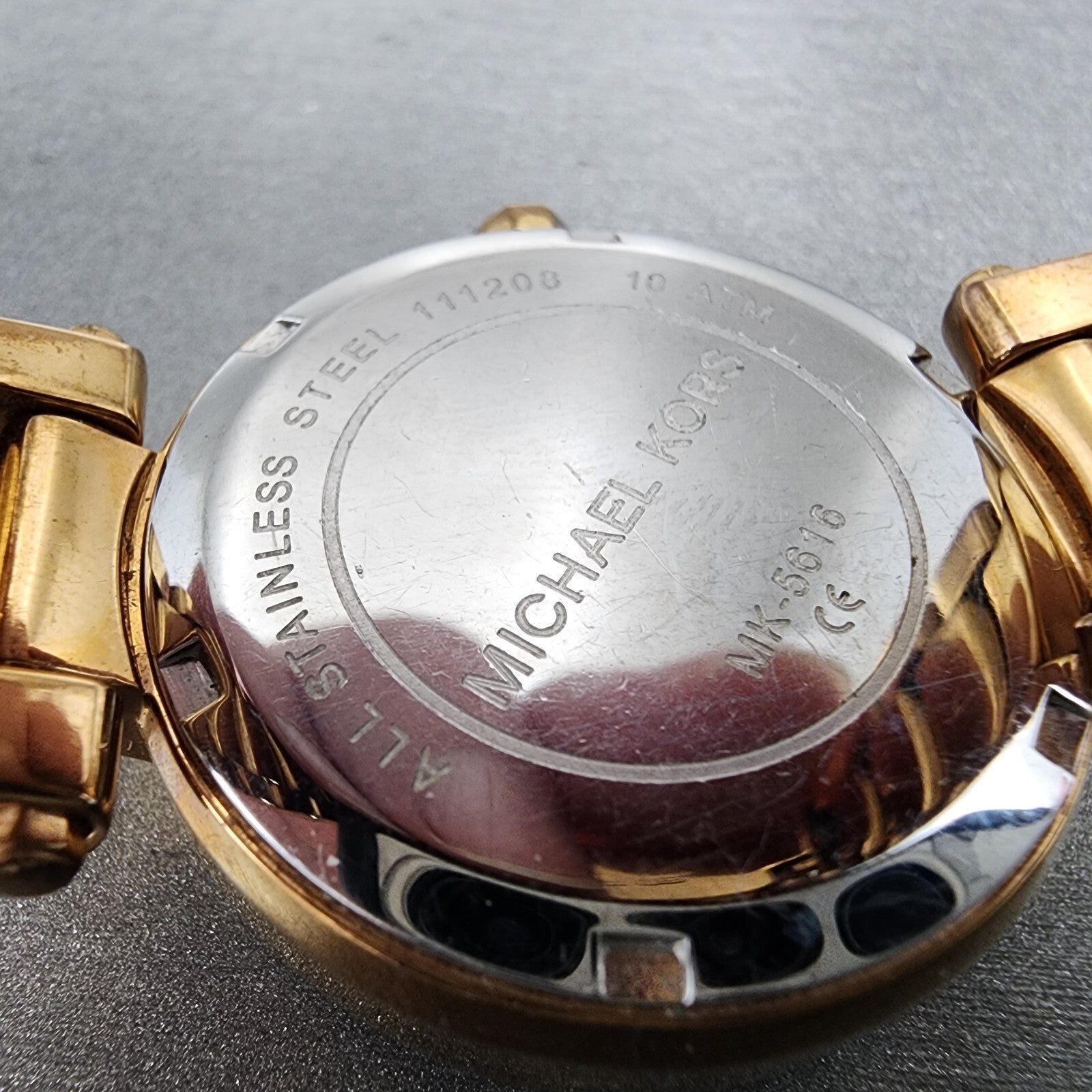 Michael Kors Parker Watch Women 33mm MOP Dial Rose Gold Tone Daydate New Battery9