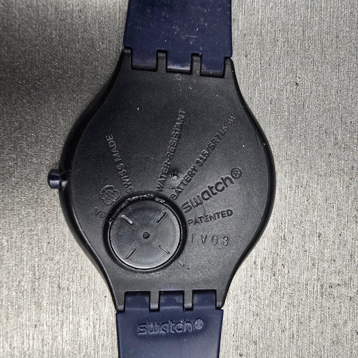 Swatch Skinnight Watch Men 40mm Champagne Dial Blue Case SVUN101 New Battery10