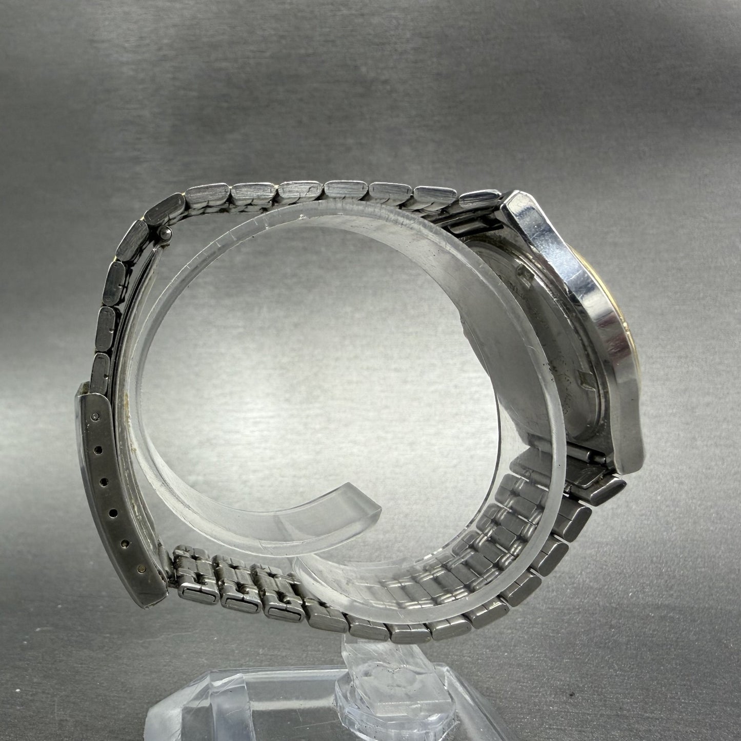 Seiko SQ Watch Men 33mm Silver Dial Two Tone Date Round 5Y22-7A09 New Battery8