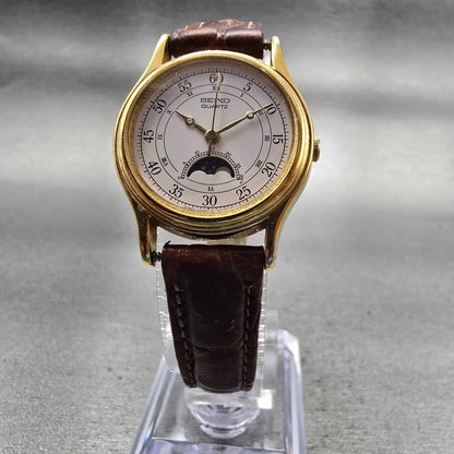 Seiko Moon Phase Watch Women 24mm White Dial Gold Tone Round 4K22-0049 New Batt5