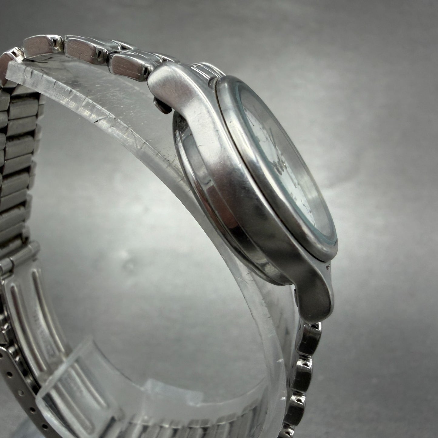 Citizen Junction Watch Women 25mm White Dial Silver Tone Date 6010-K05669 NewBat3