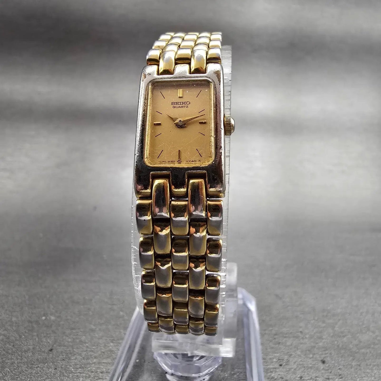 Seiko Tank Watch Women 13mm Gold Dial Gold Tone Rectangle 1E20-5839 New Battery5