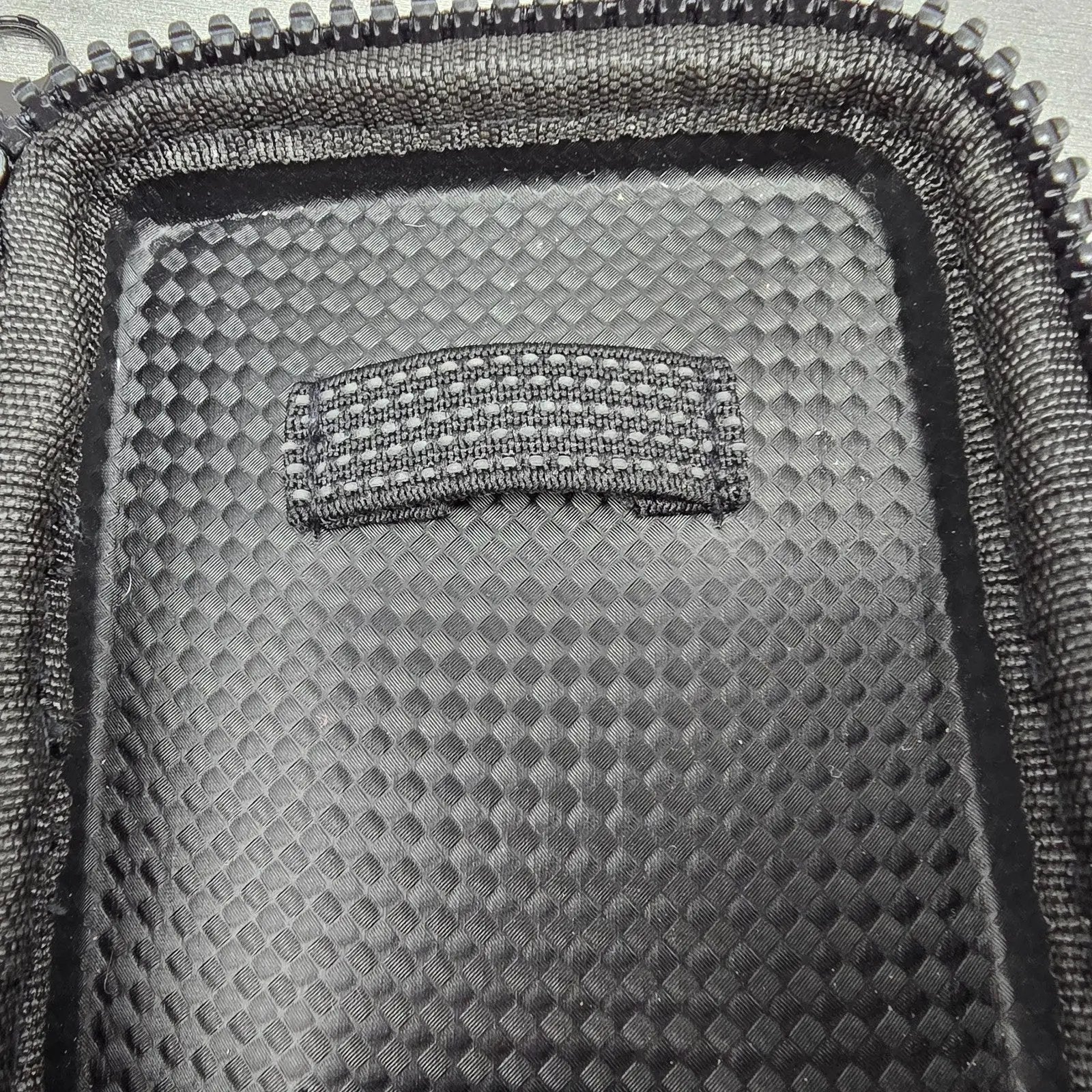 Seiko Travel Watch Case Black Fabric Plastic Rectangle Zipper7