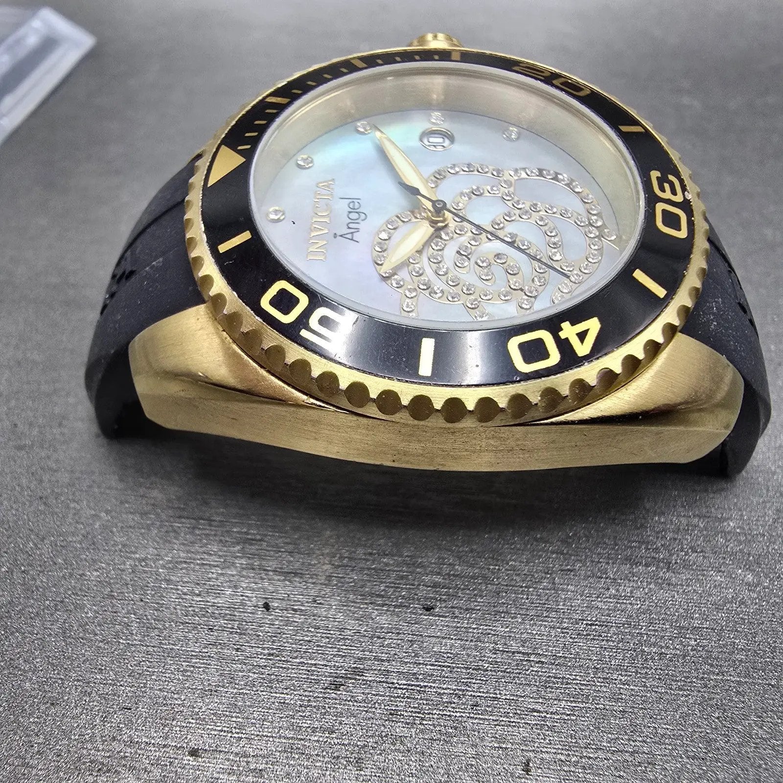 Invicta Angle Dive Watch Women 39mm MOP Dial Gold Tone Date 0489 New Battery3
