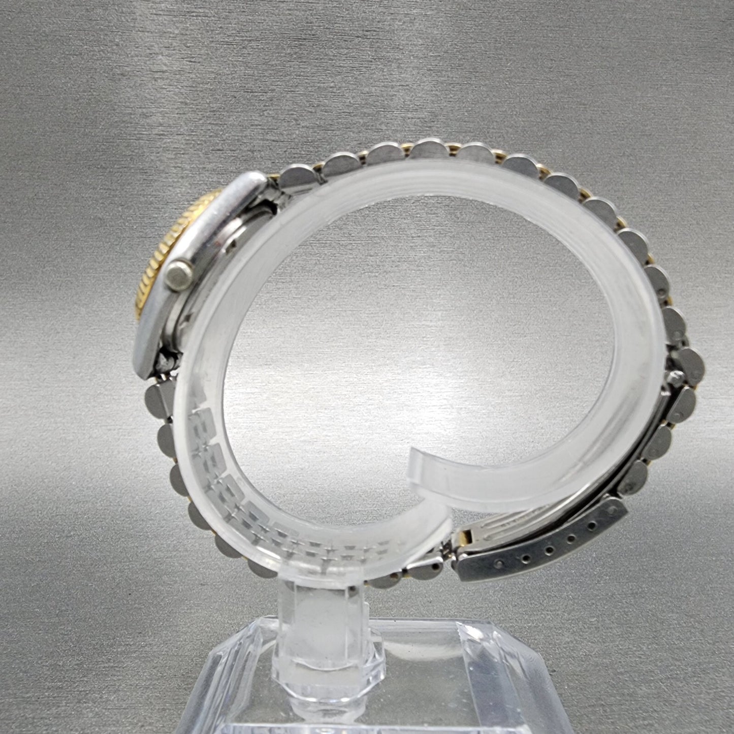 Seiko Watch Women 24mm White Dial Two Tone Daydate Round 7n830049 New Battery J6