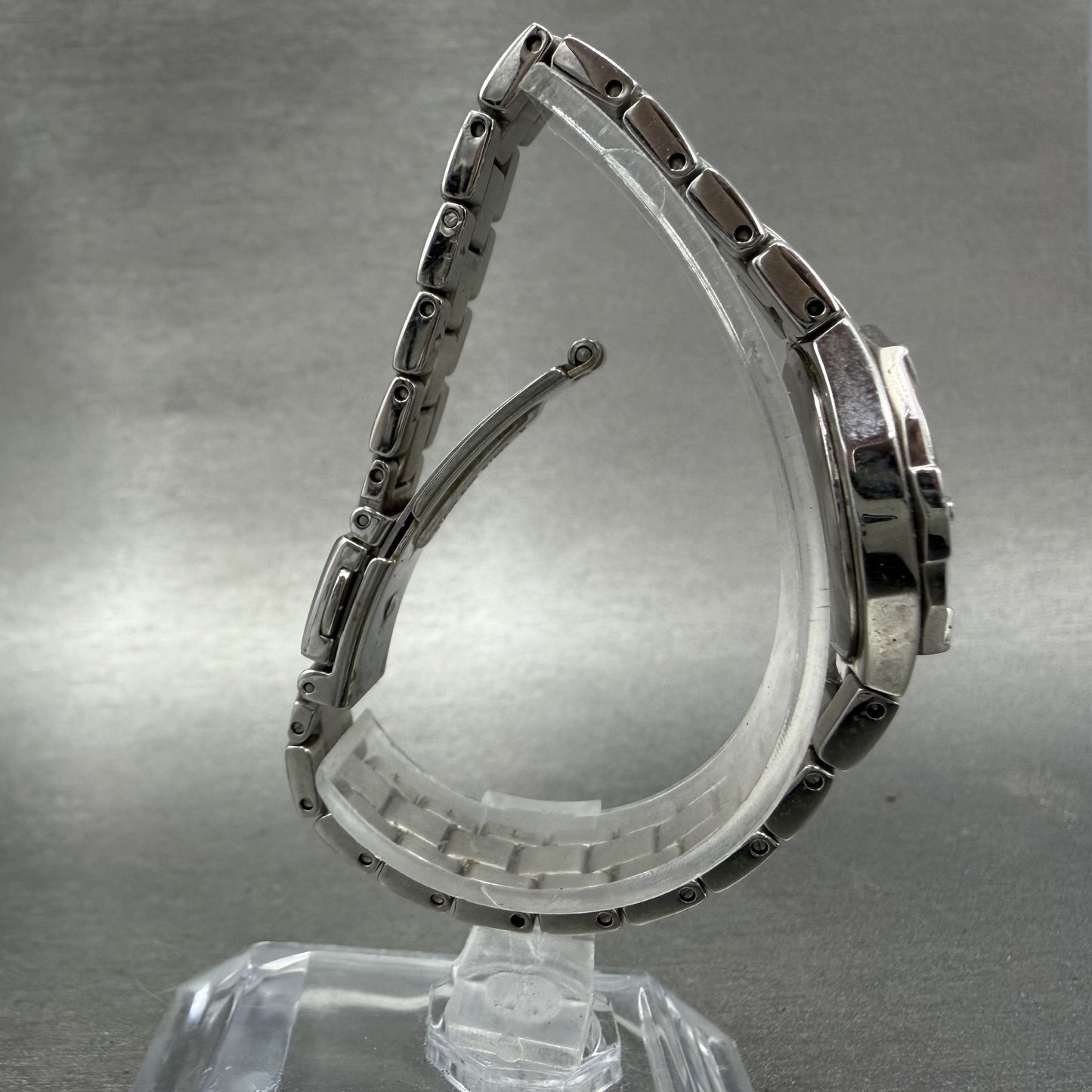 Seiko Coutura Watch Women 23mm Silver Dial Silver Tone 1n01-0le0 New Battery ABC8
