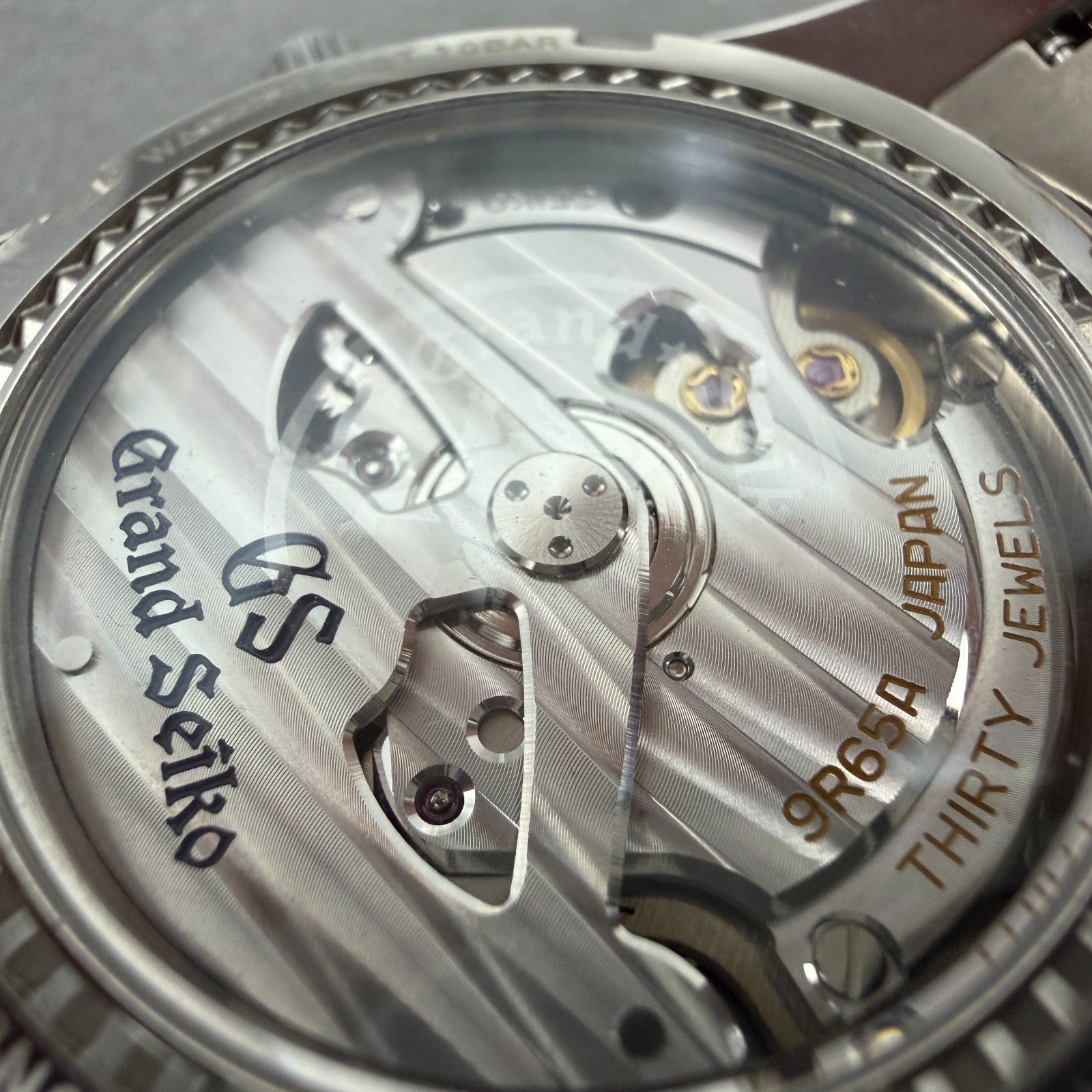 Grand Seiko Snowflake Watch Men 41mm White Dial Titanium Spring Drive SBGA21110