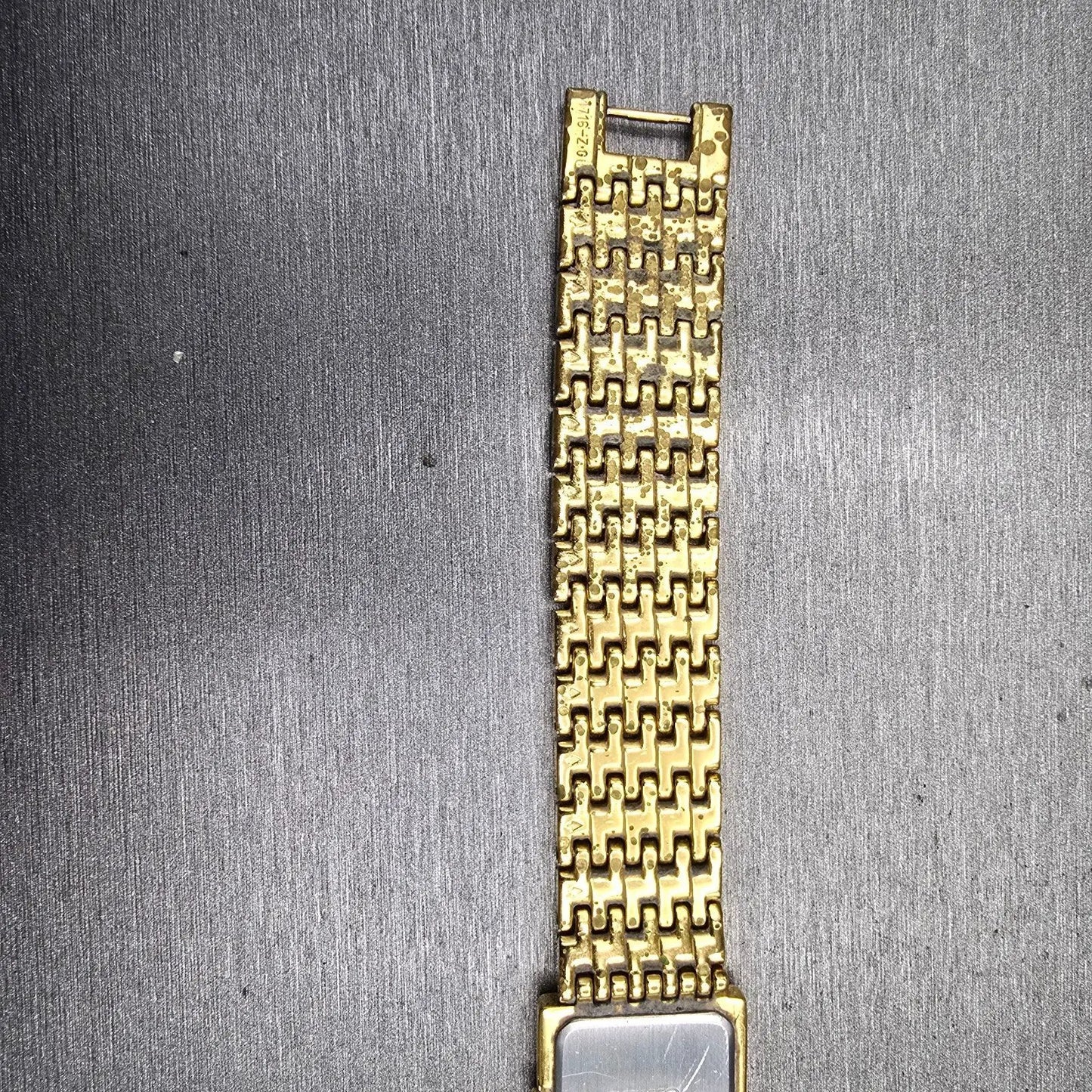 Seiko Watch Women 20mm Cream Dial Gold Tone Rectangle 1N00-6H39 New Battery VTG11