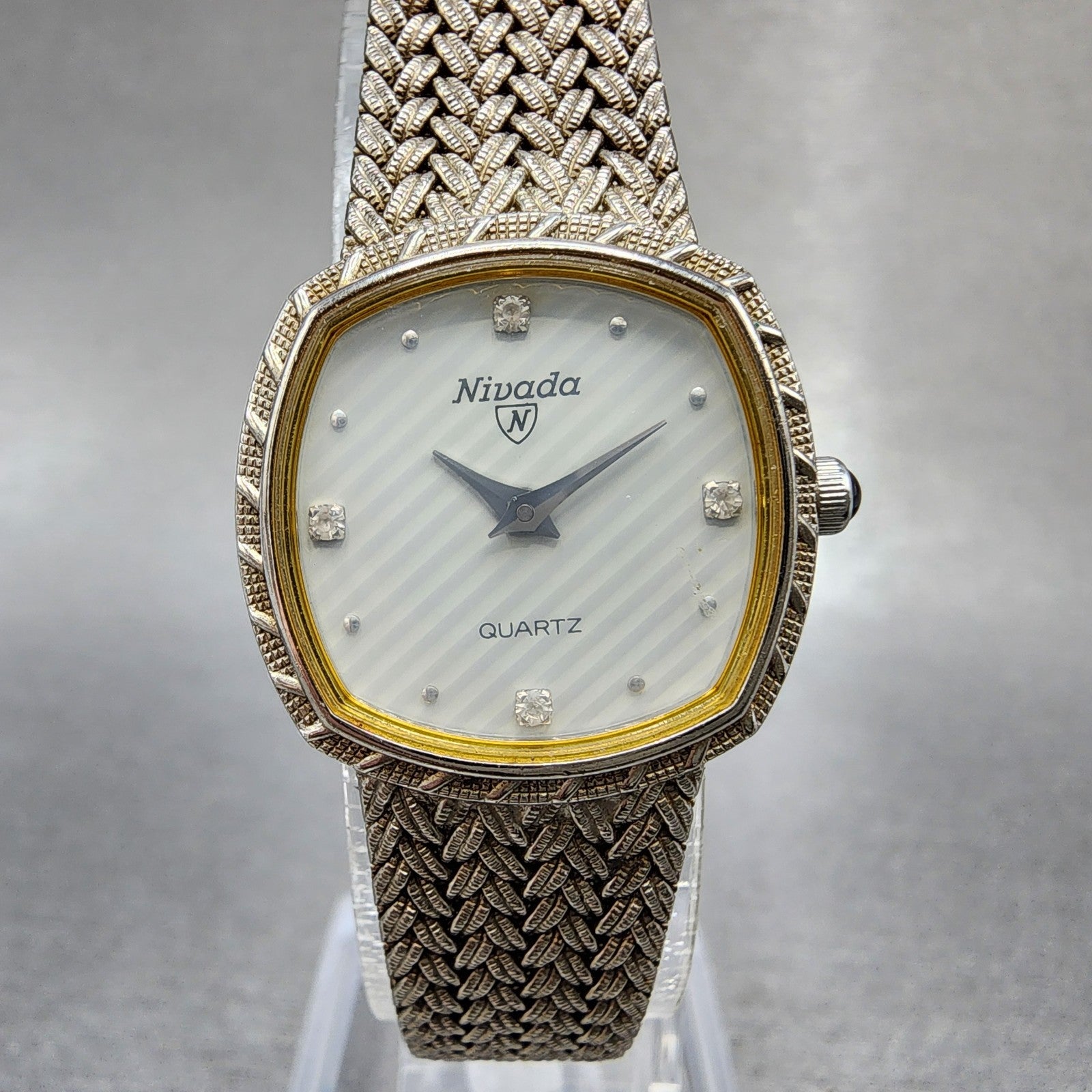 Nivada Watch Women 21mm Silver Dial Silver Tone Square N22724 New Battery0