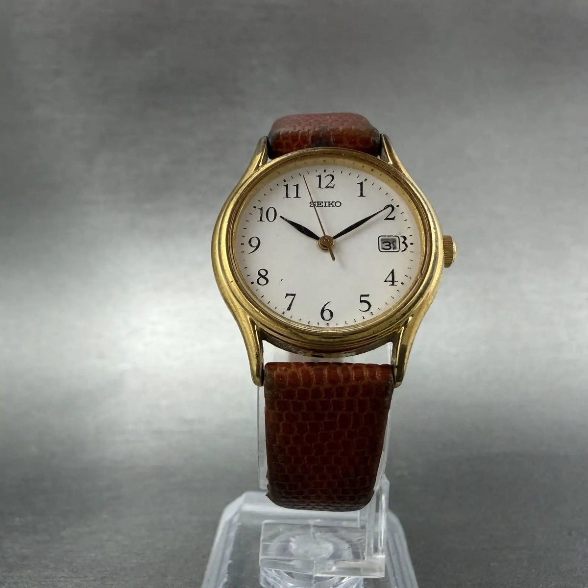 Seiko Watch Women 25mm White Dial Gold Tone Date Round V782-6E50 New Battery4