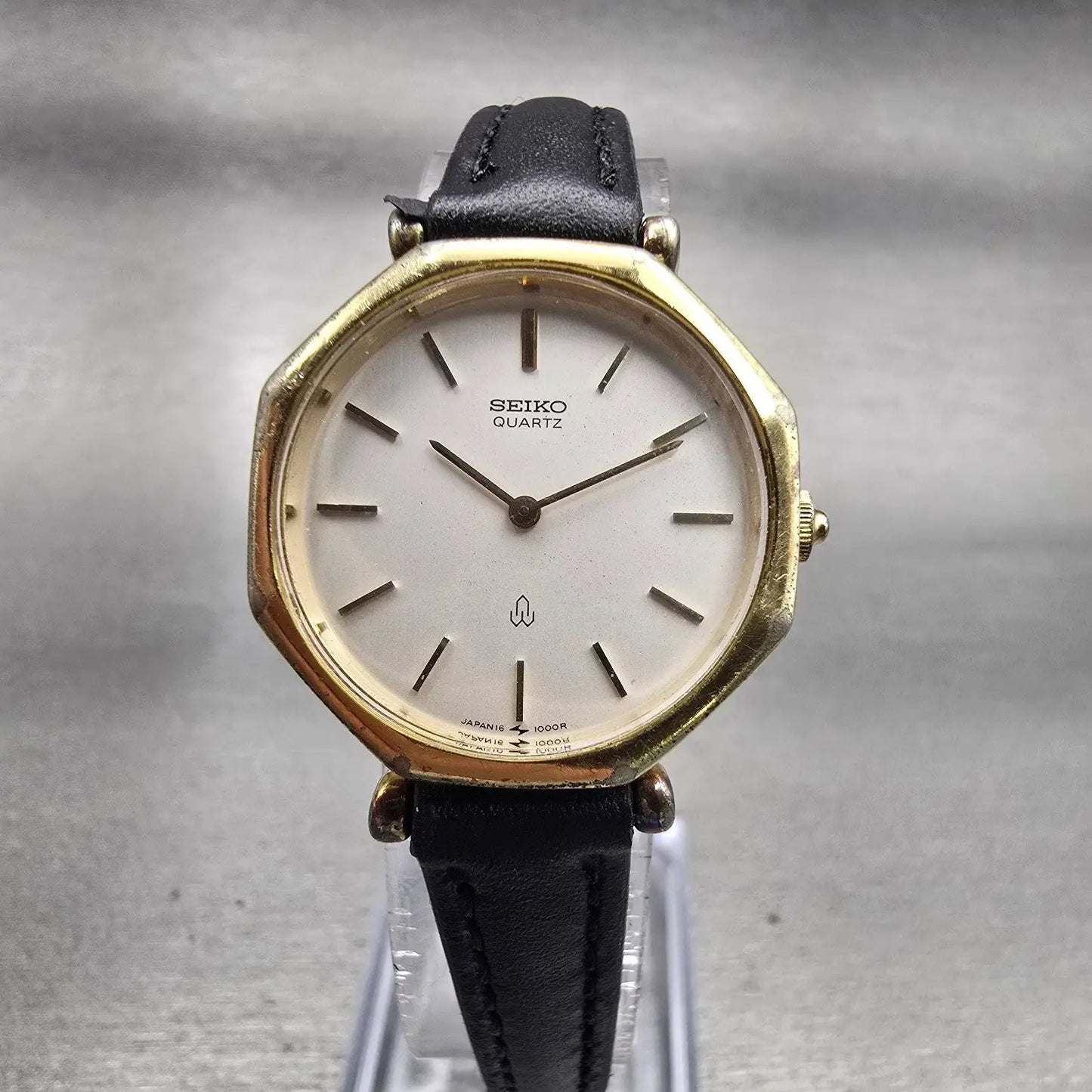 Seiko Watch Women 25mm White Dial Gold Tone Octagon 16-0150 Vintage New Battery0