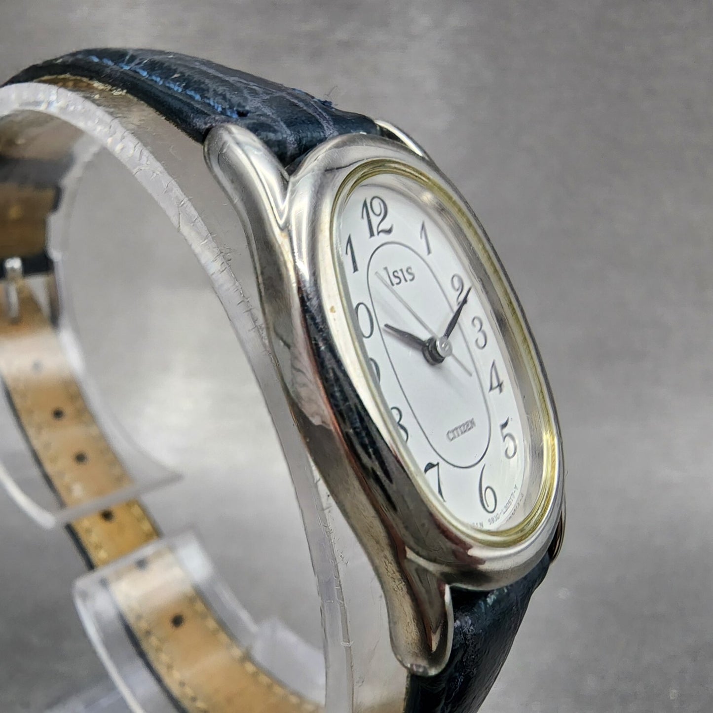 Citizen ISis Watch Women 20mm White Dial Silver Tone Oval 5930L11825 New Batt3