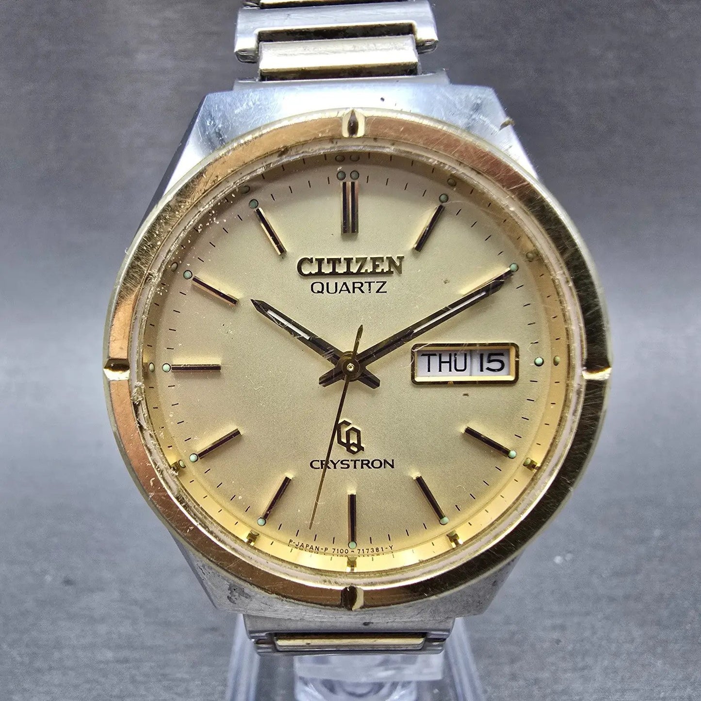 Citizen CQ Crystron Watch Men 37mm Champagne Dial Two Tone Daydate 4-732570 PART0