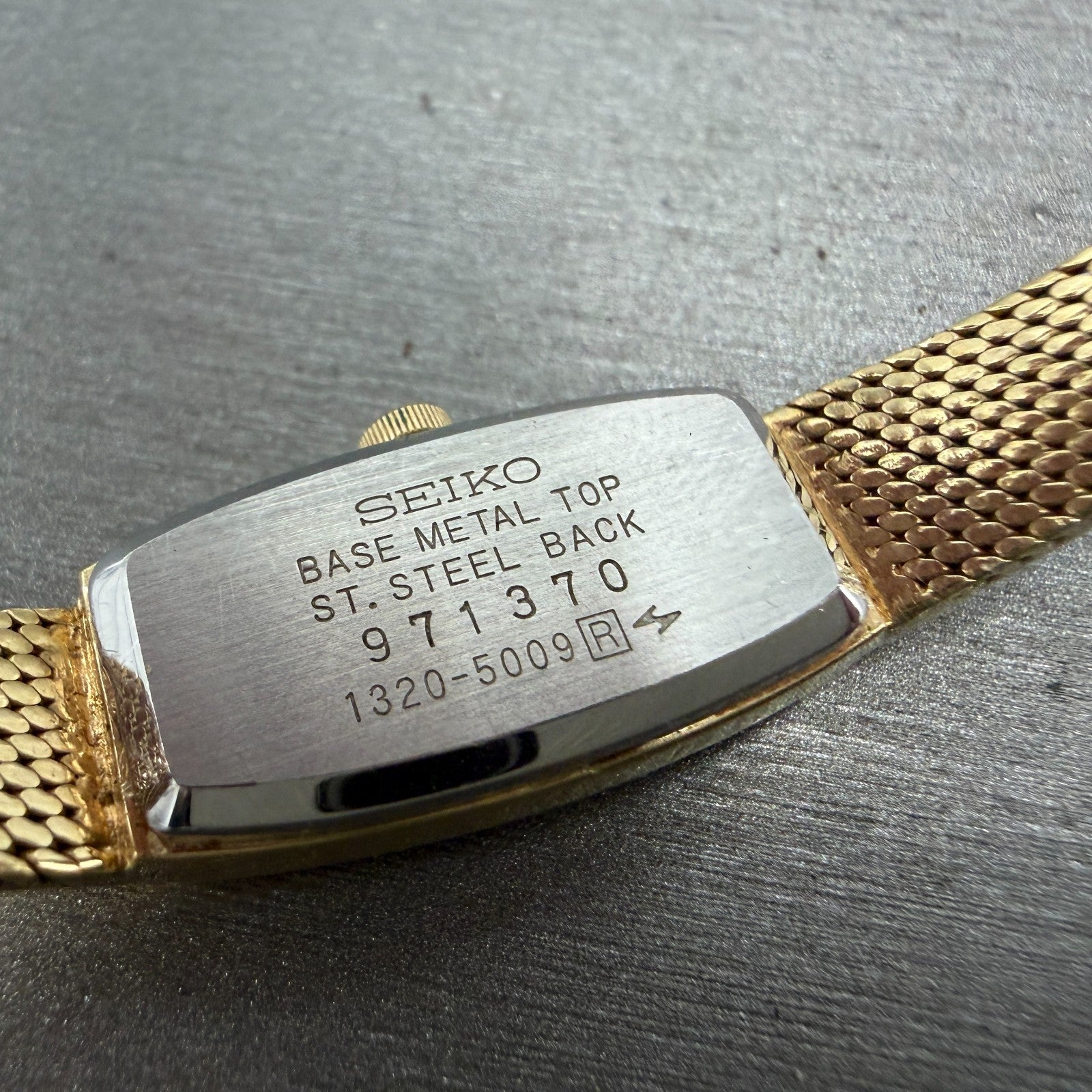 Seiko Tank Watch Women 13mm Brown Dial Gold Tone Oval 1320-5009 New Battery BZQ9