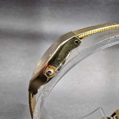 Seiko Watch Women 17mm Gold Dial Gold Tone Round 2P20-0A89 New Battery Vintage2