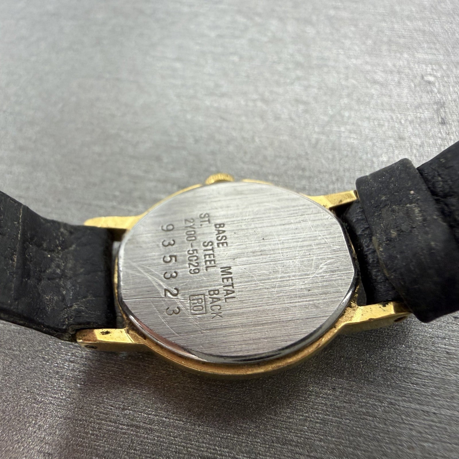 Seiko Watch Women 17mm White Dial Gold Tone Oval Vintage 2Y00-5C29 New Battery9