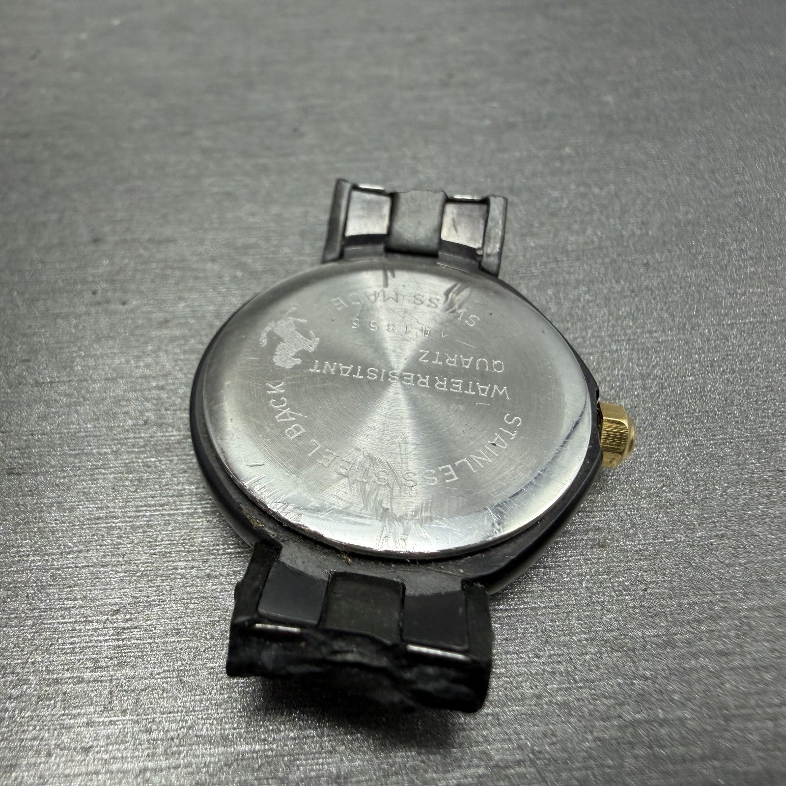 Ferrari Cartier Watch Women 26mm Red Dial Black Tone Date Round New battery9