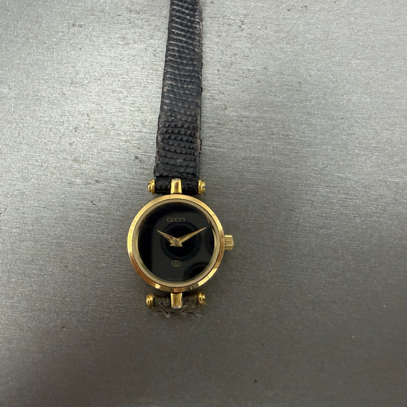 Gucci 2000L Watch Women 22mm Black Dial Gold Plated Round New Battery VTG READ!!0