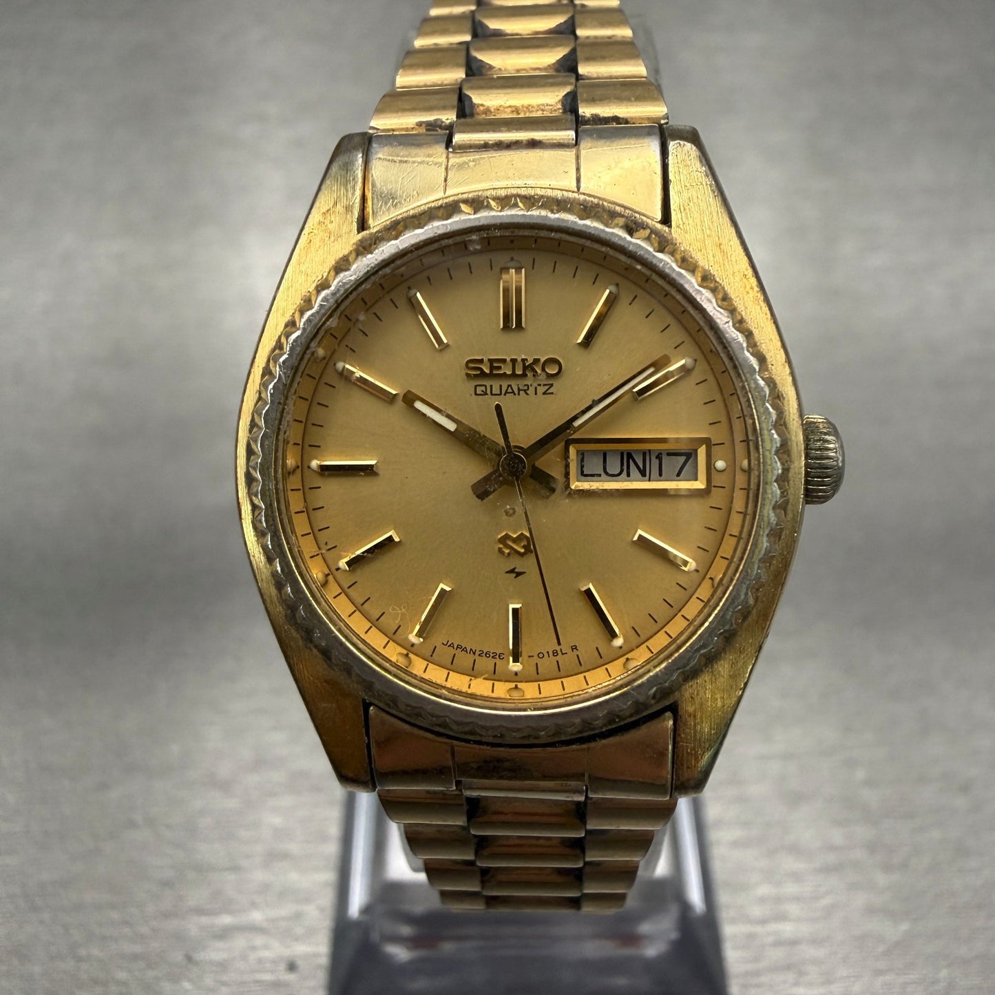 Seiko SQ Watch Women 25mm Gold Dial Gold Tone Daydate Round 2626-0159 New Batt0