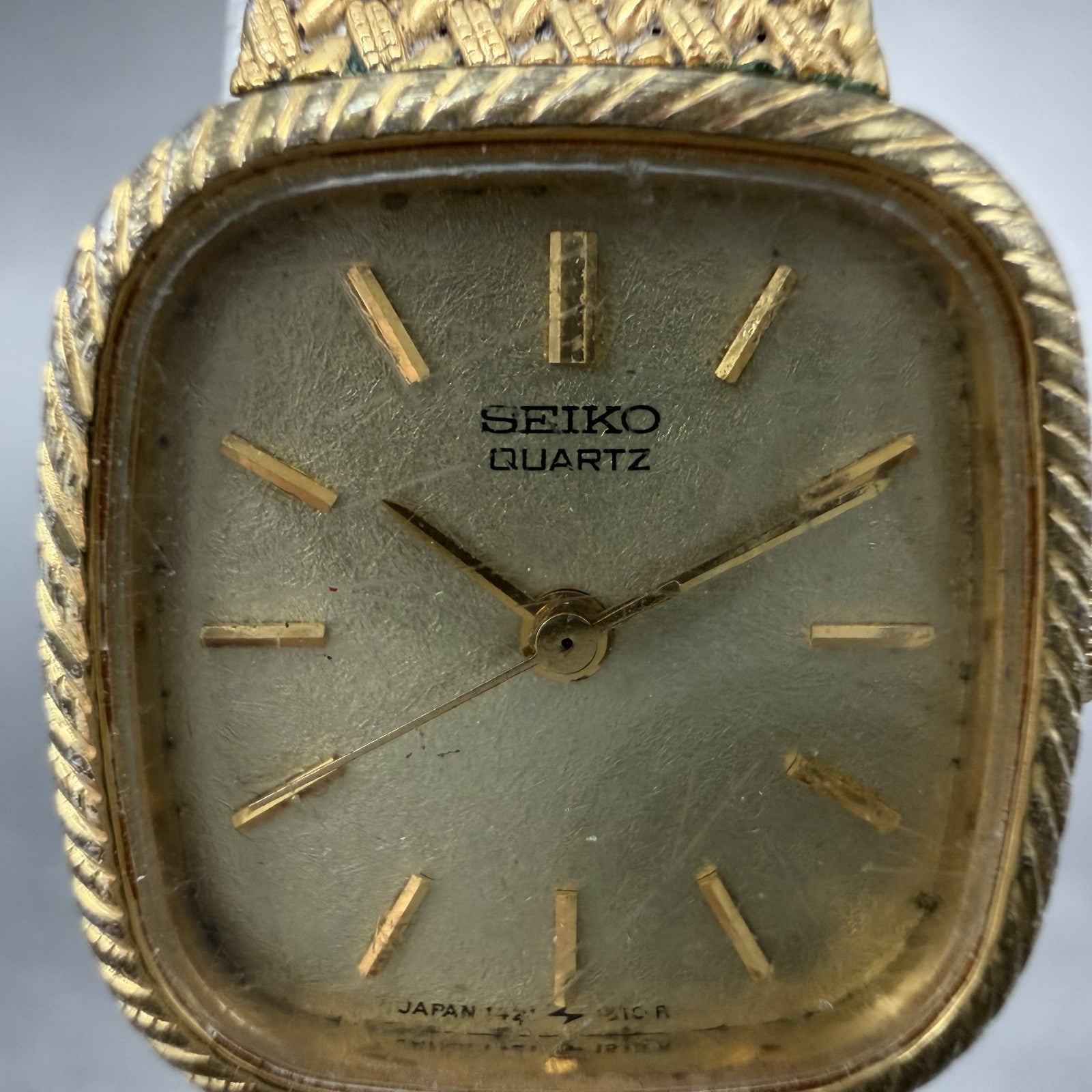 Seiko Watch Women 19mm Champagne Dial Gold Tone Rectangle 1421-5860 New Battery1